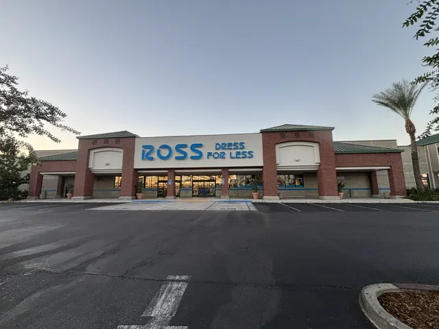 Trading Post retail center in Clovis, CA, with Ross Dress for Less storefront